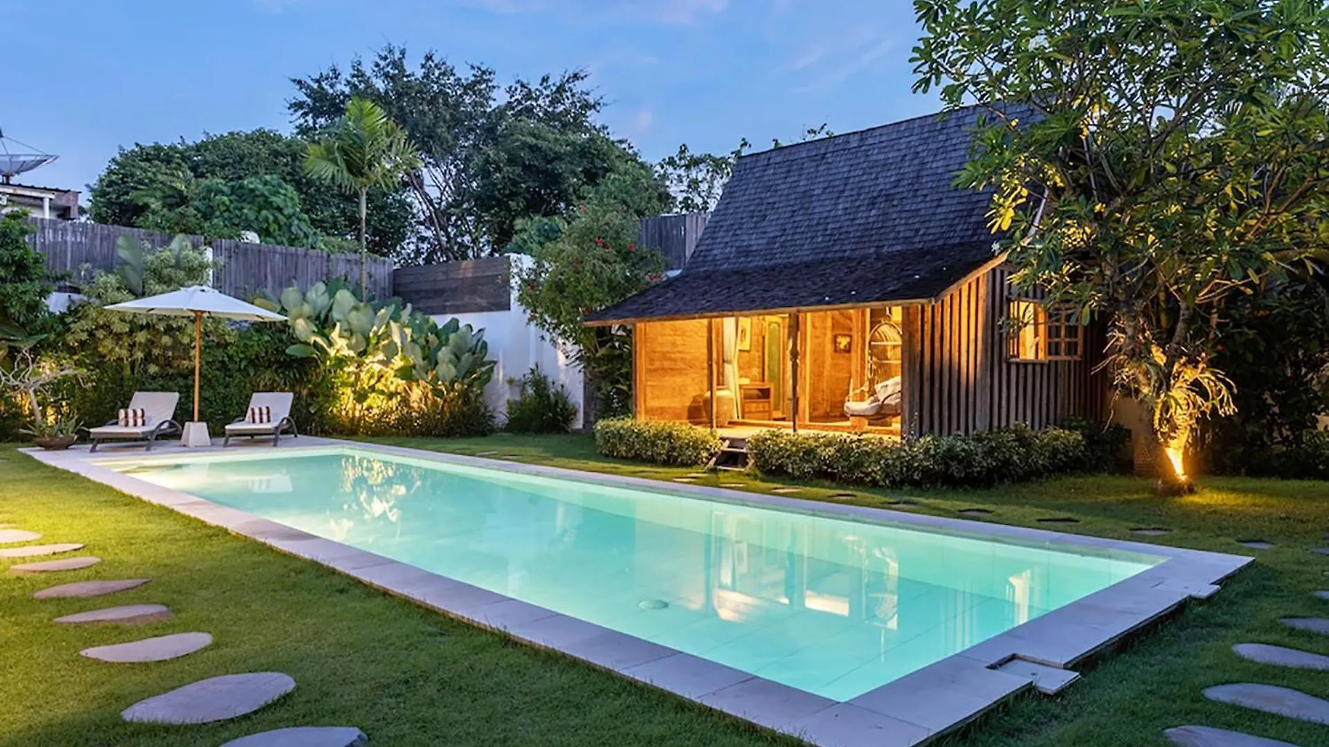 Villa Jati By Optimum Bali Villas Kerobokan