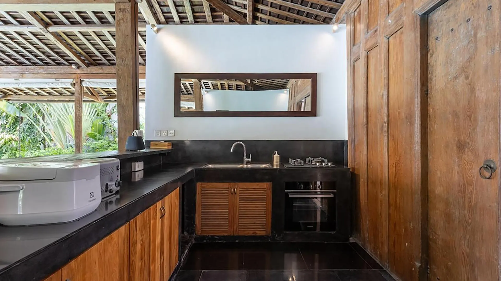 Villa Jati By Optimum Bali Villas Kerobokan  Indonesia